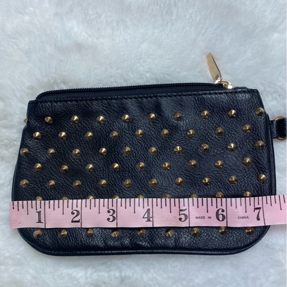 CALL IT SPRING WOMEN’S BLACK STUDDED WRISTLET - Picture 3 of 10